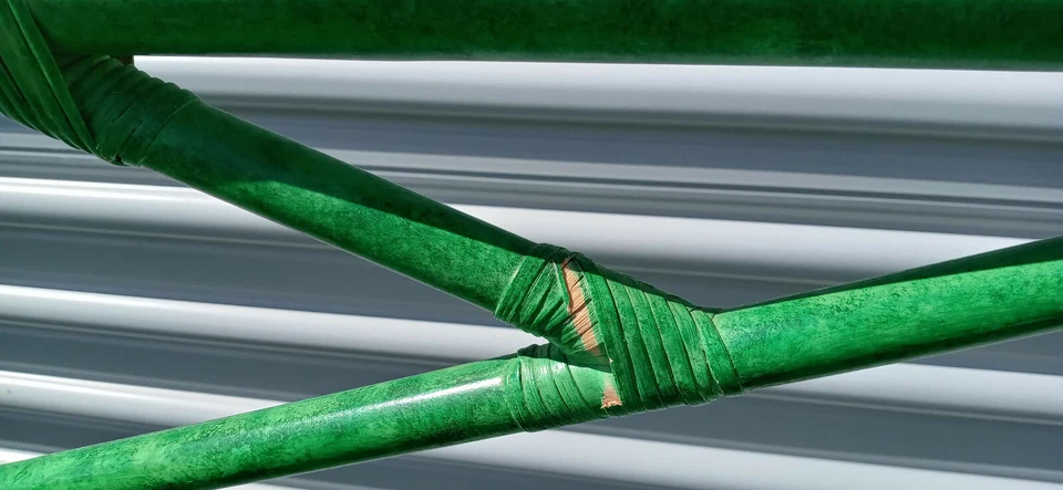 Vintage Mid Century King Size Pagoda Bamboo Green Headboard - Image 4 of 4