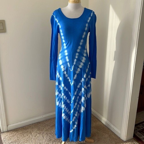 white tie dye long sleeve dress 