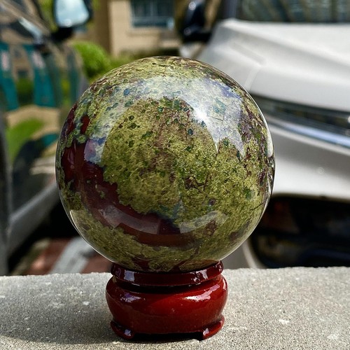 1.15LB Dragon Blood Stone Ball Natural Quartz Ore Body Polishing Ball - 第 1/12 張圖片