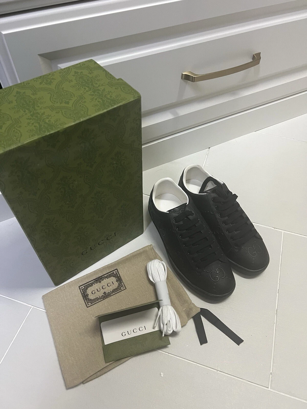 Baskets Gucci Ace GG en relief   EU 37