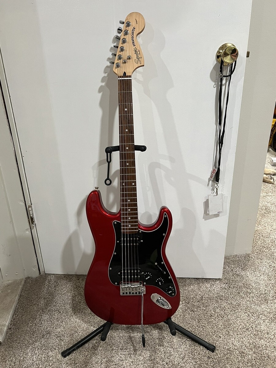 2003 Squier by Fender Stratocaster Standard Series 20th 2003 Squier by Fender Stratocaster Standard Series 20th