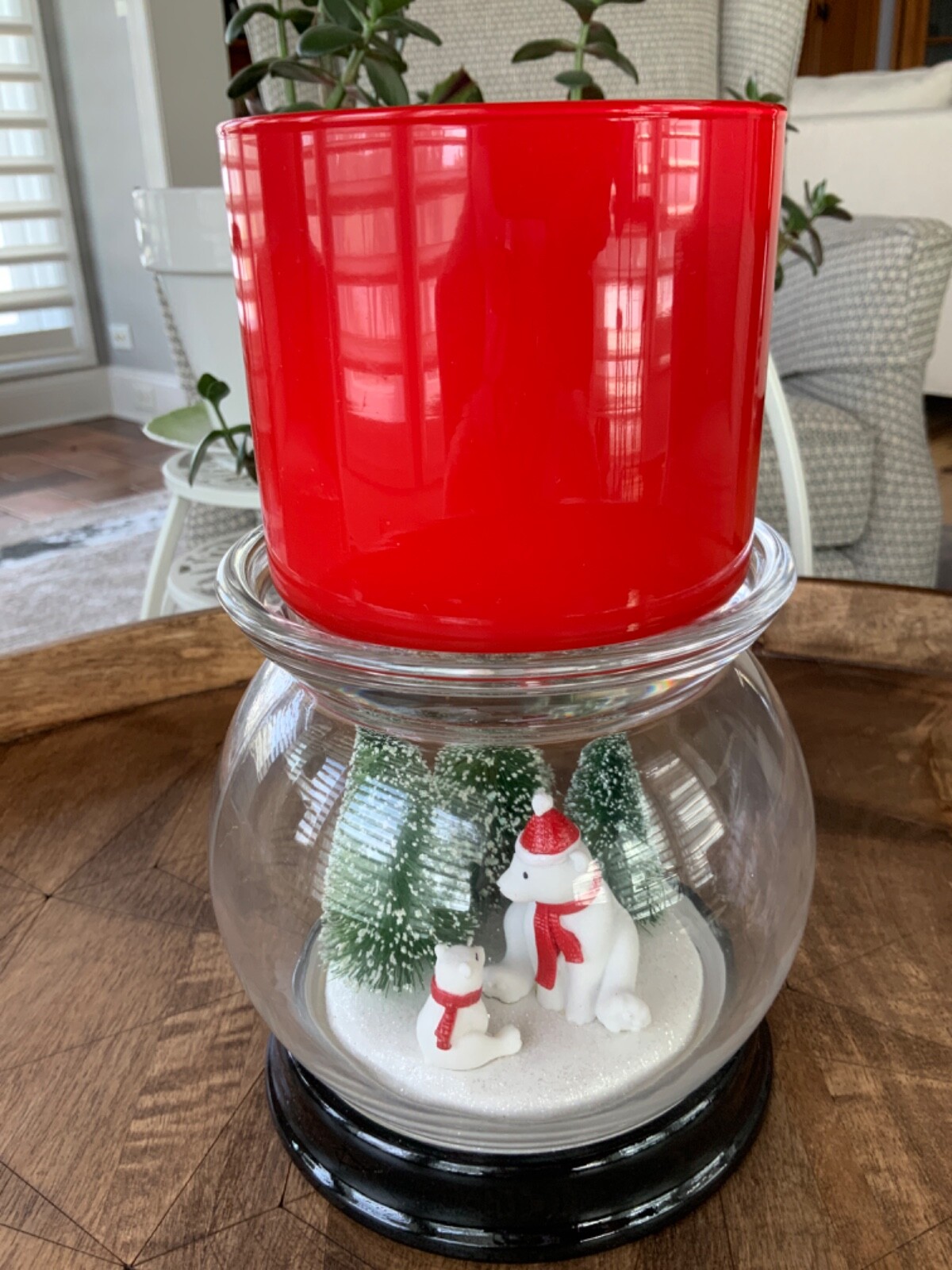 3 wick CANDLE HOLDER POLAR BEAR Pedestal Winter CLOCHE Bath and & Body