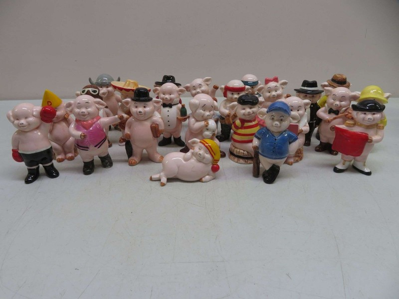 Vintage 1980s Danbury Mint "Piggies" 23/ 25 Complete Set