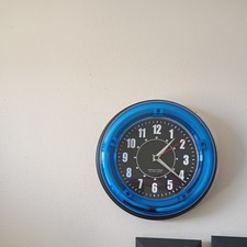 Sterling and Noble 11 Vibrant Blue Neon Analo...