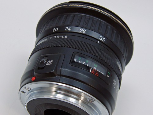 Tested Canon EF 20-35mm f/3.5-4.5 USM zoom lens from Japan - Picture 10 of 16