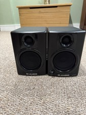 M-Audio Studiophile AV 40 Active Studio Monitor Speakers Black