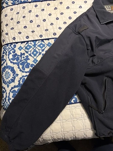 5.11 Tactical Packable Windbreaker Jacket Men Black Size XL Used Great Condition image 6