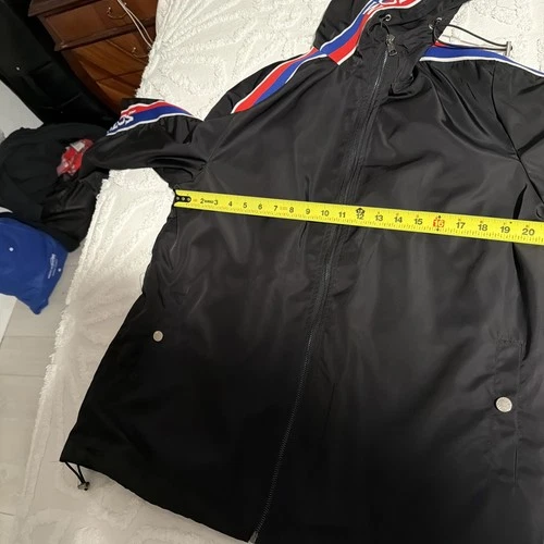 Men’s Moncler Hooded Jacket Windbreaker XL image 11