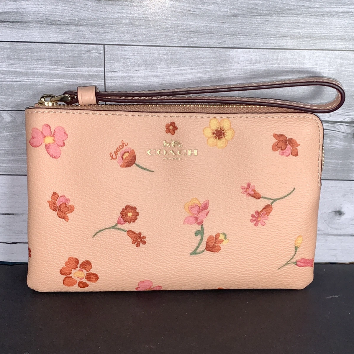 Corner Zip Wristlet With Mystical Floral Print