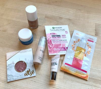 Beauty Box - Facial Moisturizer, Oil, Mist, Eye Shadow, Nail Polish, Lotion