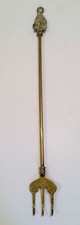VINTAGE BRASS &ldquo;PEERAGE ENGLAND&rdquo; HMS VICTORY TOASTING FORK 45.5cm Long #17