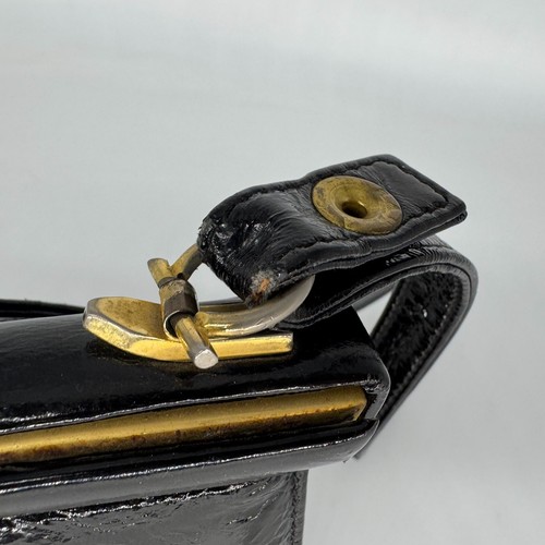 Vintage: Murray Kruger Black Purse with Gold-Tone Hardware - Picture 12 of 15