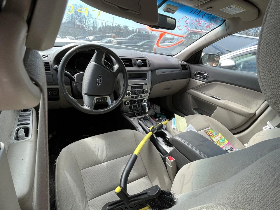 Battery FORD FUSION 10 11 12 - Image 2 of 4