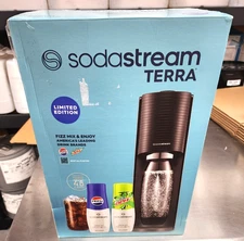 SodaStream Source Sparkling Water Maker Starter Kit - Black
