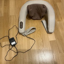 Zur Entspannung: 4D-Nackenmassagegerät von Beurer