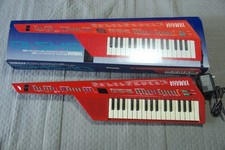 YAMAHA SHS-10 Shoulder Keyboard MIDI Red 1980s Japan