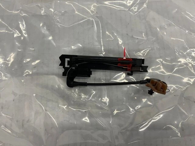 Подлинный Ford 2005-2006 Ford - индикатор переключения передач NW1Z-7A110-A - Изображение 3 из 4