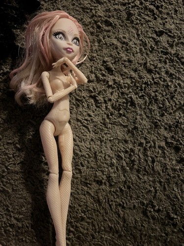 Lot Of Monster High Dolls - Picture 9 of 9