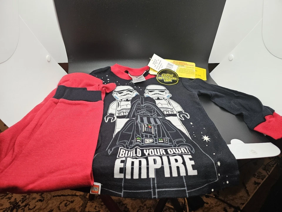 Star Wars Lego Talla 4 Niños 2 Piezas PJ Set Manga Larga Brilla en la Oscuridad NUEVO Algodón Foto 2 de 4