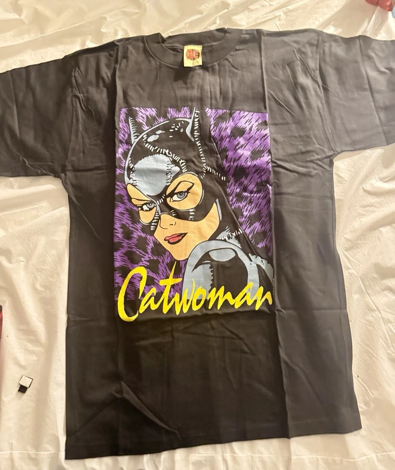 Camisa de colección 1992 nueva con etiquetas Batman Returns película CATWOMAN EX LG Selina Kyle DC Comics Foto 4 de 4