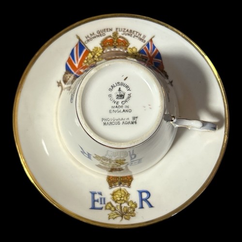 Queen Elizabeth II Coronation Tea Cup & Saucer 1953 Salisbury Bone China Adams - Foto 17 di 18