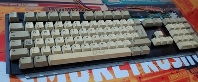 Commodore Amiga 500 Keyboard/Tastatur defective (w cords) 16-bit classic #2