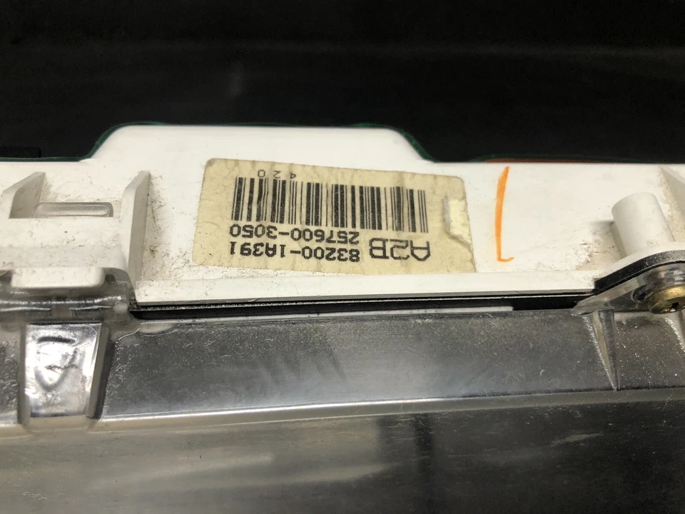 Cuadro medidor velocímetro instrumento Toyota Corolla 1988-1990 4 puertas Foto 3 de 4