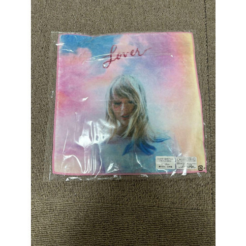 テイラースウィフト　公式グッズタオル新品未開封 テイラースウィフト 公式グッズタオル新品未開封 2025年最新