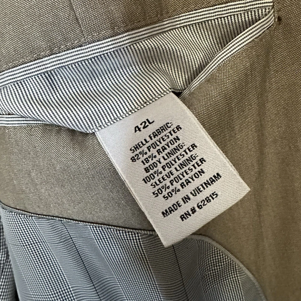 42R J Ferrar Slim Fit 3 Pc Gray Suit Coat Jacket Vest pants 42L 38x32 Dbl Vented - Image 4 of 4