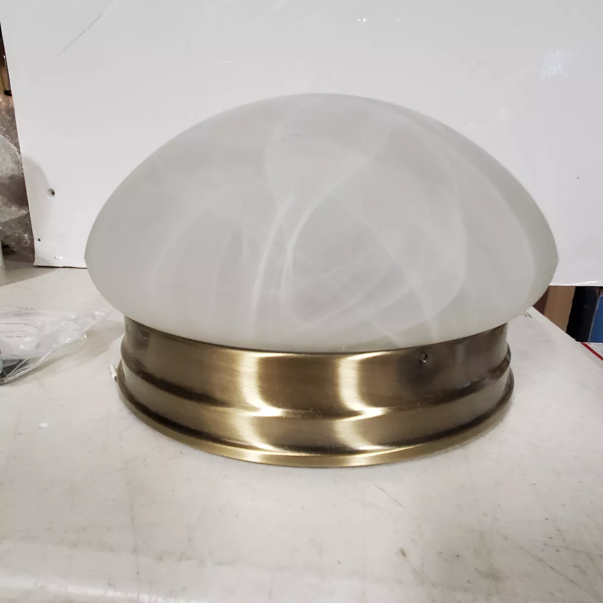 Satco online globe light