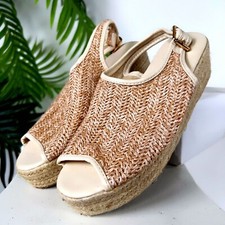 Vintage Beige Woven Boho Beachy Open Toe Chunky Platform Sandals / Size: 7