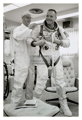 NEIL ARMSTRONG SUITING UP FOR GEMENI 8 FLIGHT 4X6 PHOTOGRAPH REPRINT