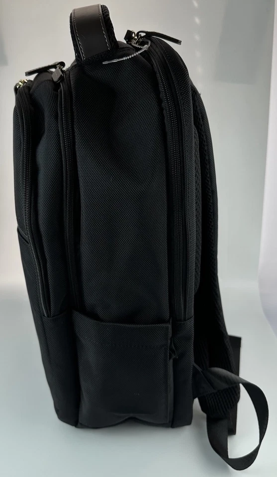 Mochila Bric’s Sienna en negro nueva sin etiquetas Foto 2 de 4