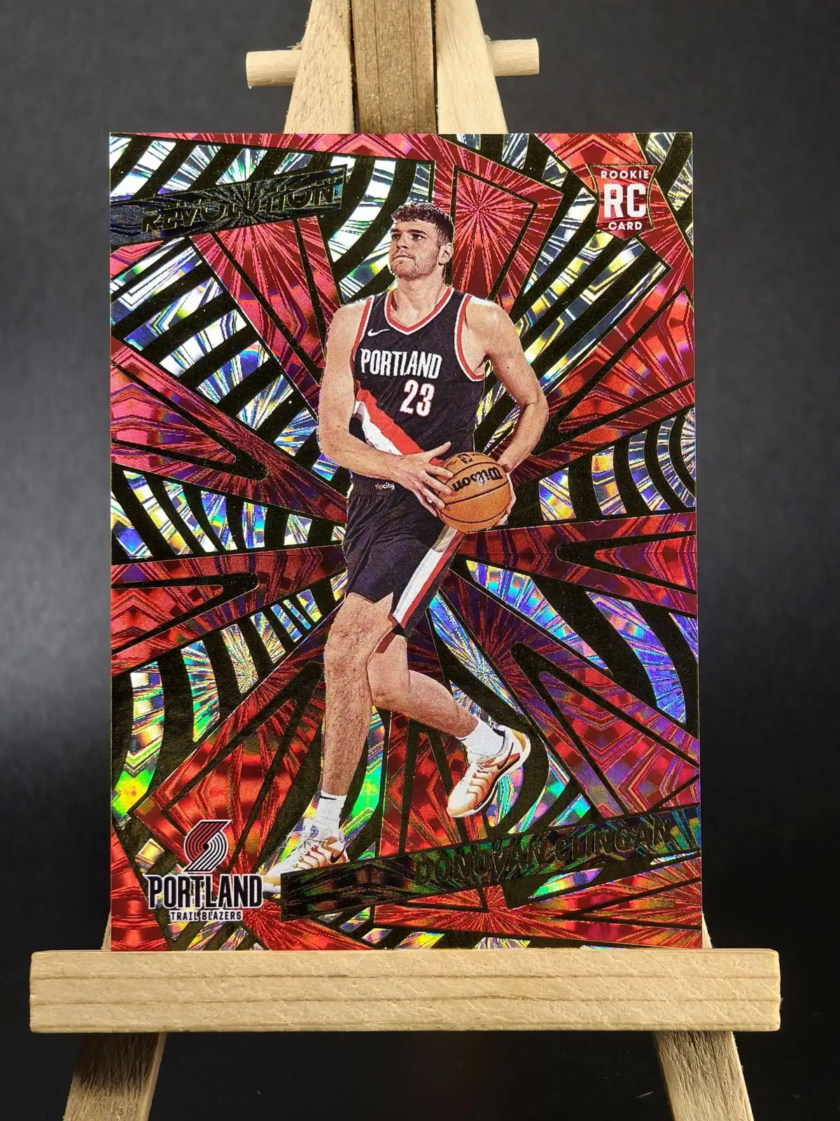 2024-25 Panini Revolution Donovan Clingan RC Rookie Fireworks 127/149 #108 FP50