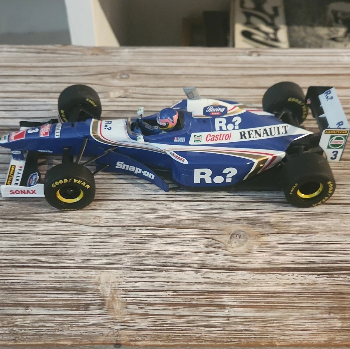 希少】ミニチャンプス 1/18 ウィリアムズ R.シューマハ F1 2001 希少