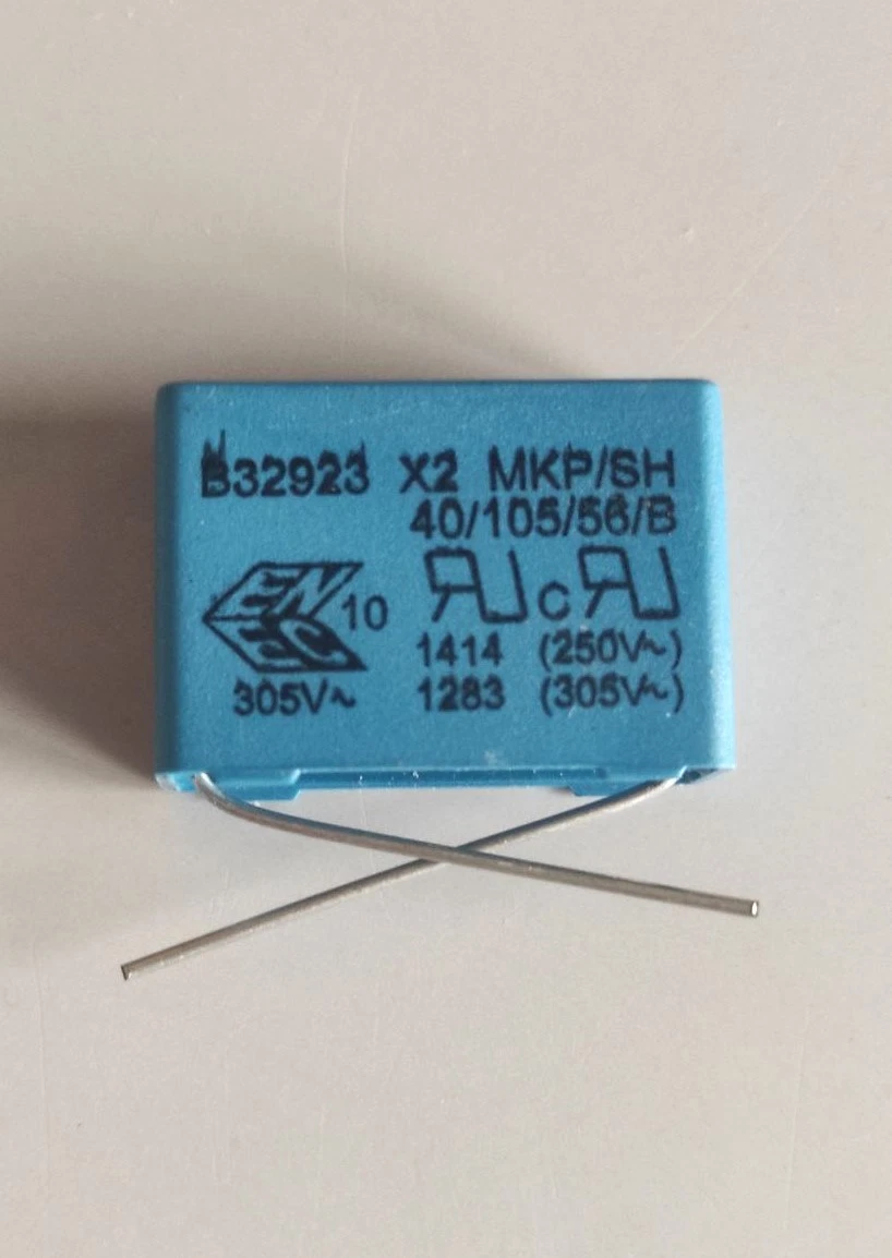 2 Condensateurs MKP62 X2 0.1µF 275V - Film Polypropylène, Tolérance 10%, Neufs, Pour électronique