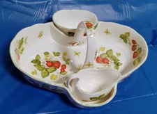 BEAUTIFUL Rosina Queens VIRGINIA STRAWBERRY Strawberry Basket w/ Creamer Sugar