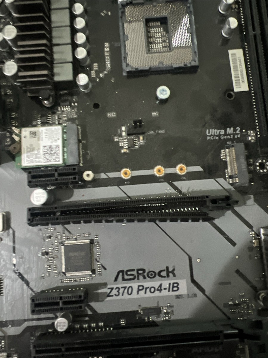 マザーボード Core i7-8700k + ASRock Z370 Pro4 715Uf2efNVL._UF894,1000_QL80_.jpg