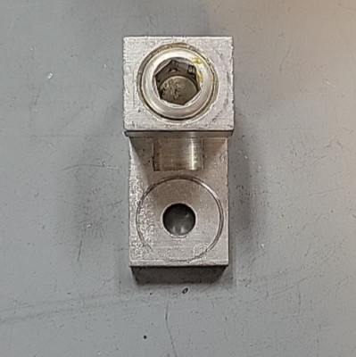 Ilsco D3763 Mechanical Lug 300 MCM