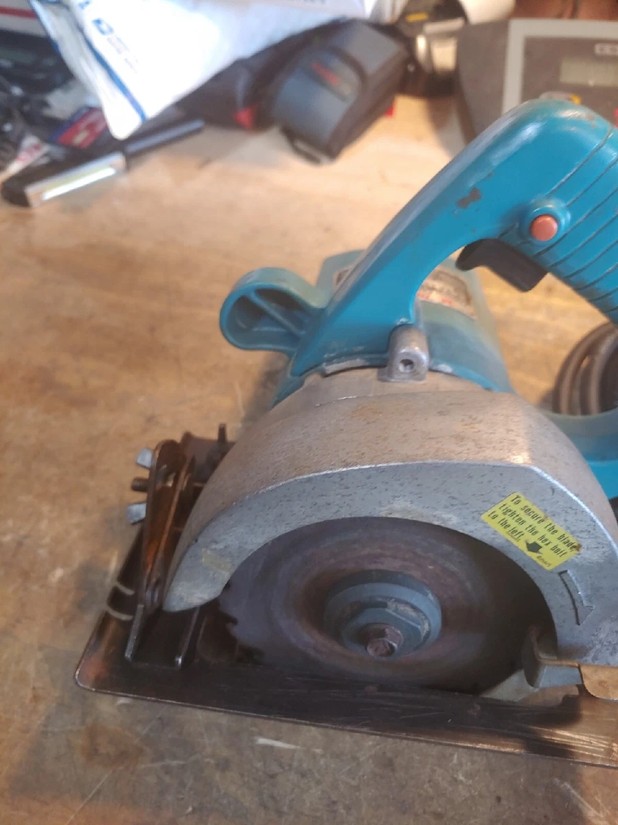 Makita 110mm circular saw 4200n clearance