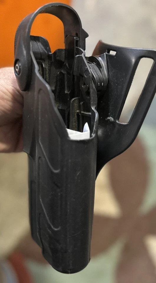 Safariland 7360 Glock 17 19 20/21/22/37 ALS/SLS Lvl III Duty Holster W/Light LH - Image 3 of 4