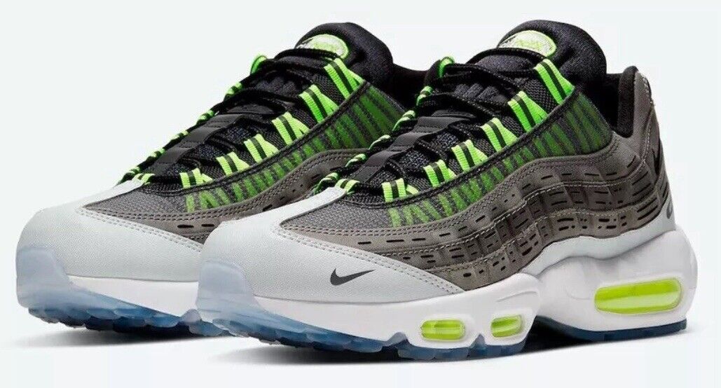 Nike Air Max 95 'Kim Jones-Total Volt' Men's Size 13 US Nike Air Max 95 'Kim Jones-Total Volt' Men's Size 13 US