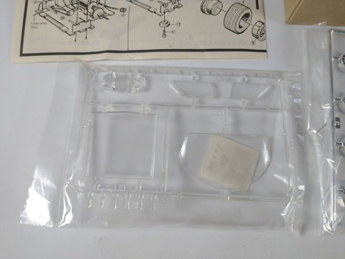 Kit Modelo Motorizado Mercedes Benz C111 Rotary Prototype LS 1:24 ~ Piezas Selladas - Imagen 3 de 11