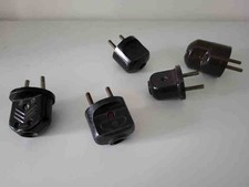 Alter schwarzer Bakelit Stecker Gerätestecker