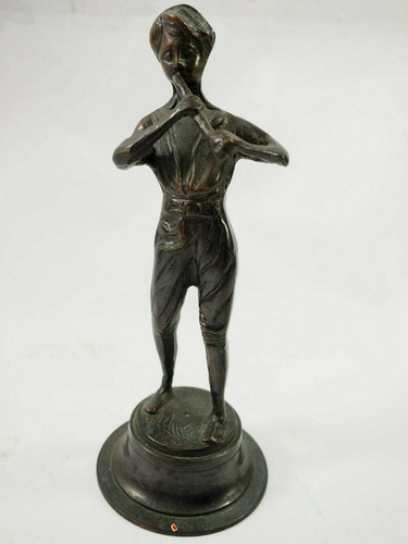 Vintage Boy Playing a Flute Bronze Sculpture 9.5" - Picture 1 of 5