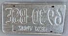 Vintage NY License Plate New York Lic Yellow Blue — photo 2