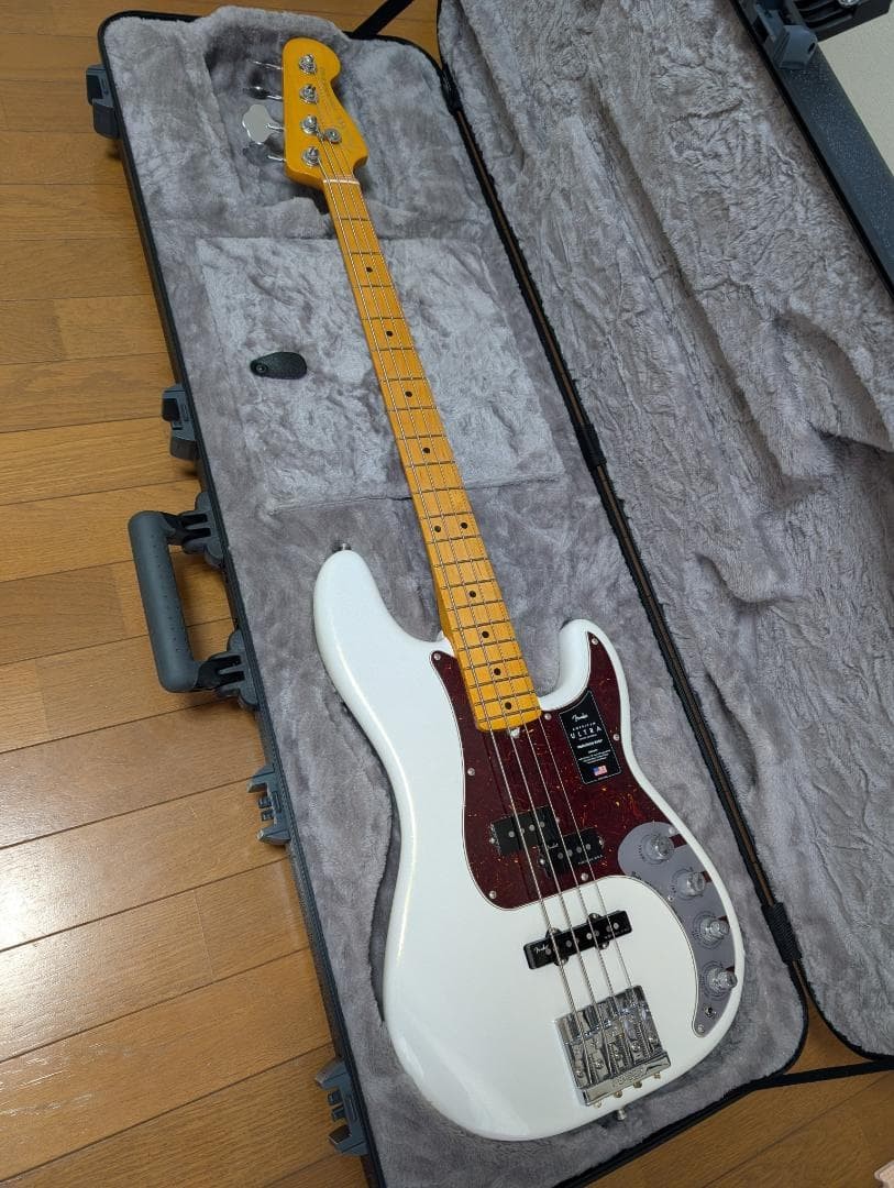 Fender American Ultra Precision Bass