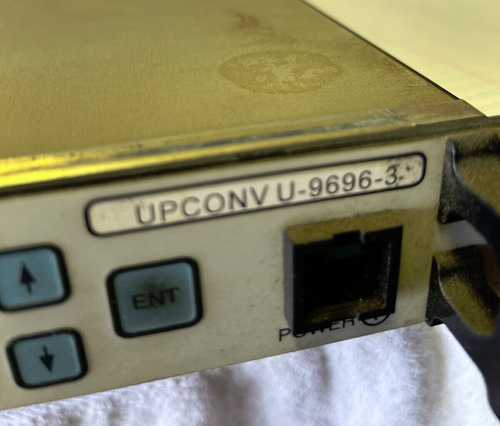 Miteq Upconverter 140MHz C-Band Model U-9696-3 - Zdjęcie 2 z 3