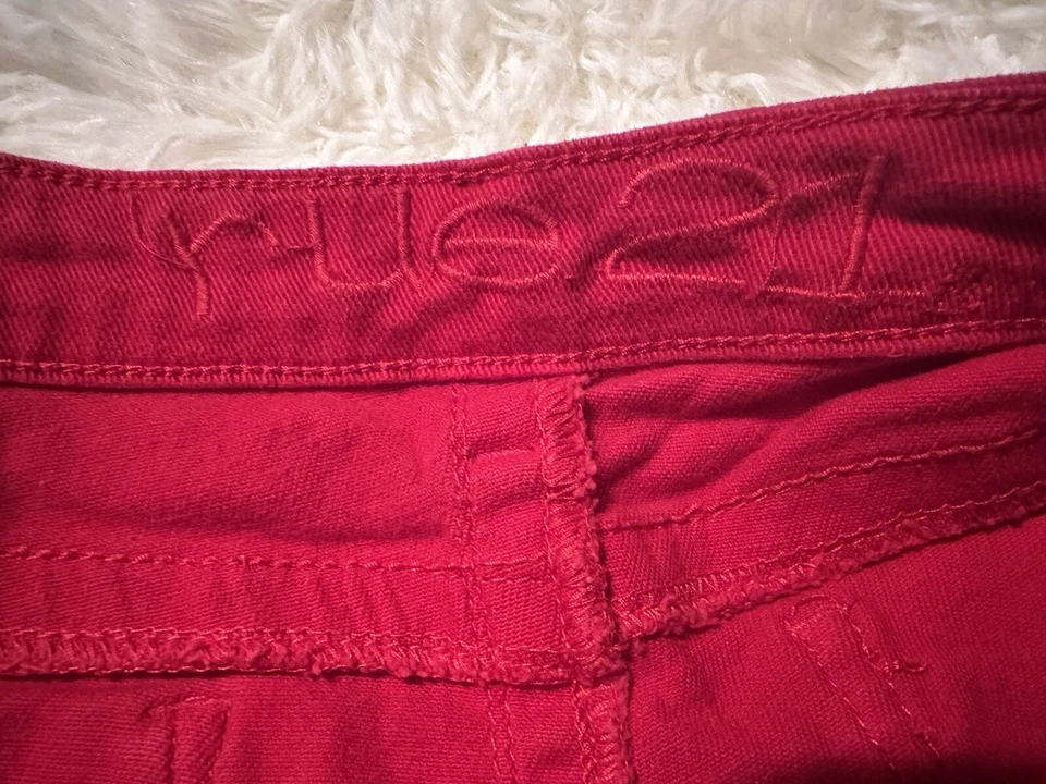 Pantalones Cortos Para Mujer Junior Rue 21 Botones Rojo Envejecido Denim Con Bolsillos Foto 3 de 4