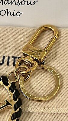 LOUIS VUITTON key ring M63082 Porto Cle Berry LV circle bag charm